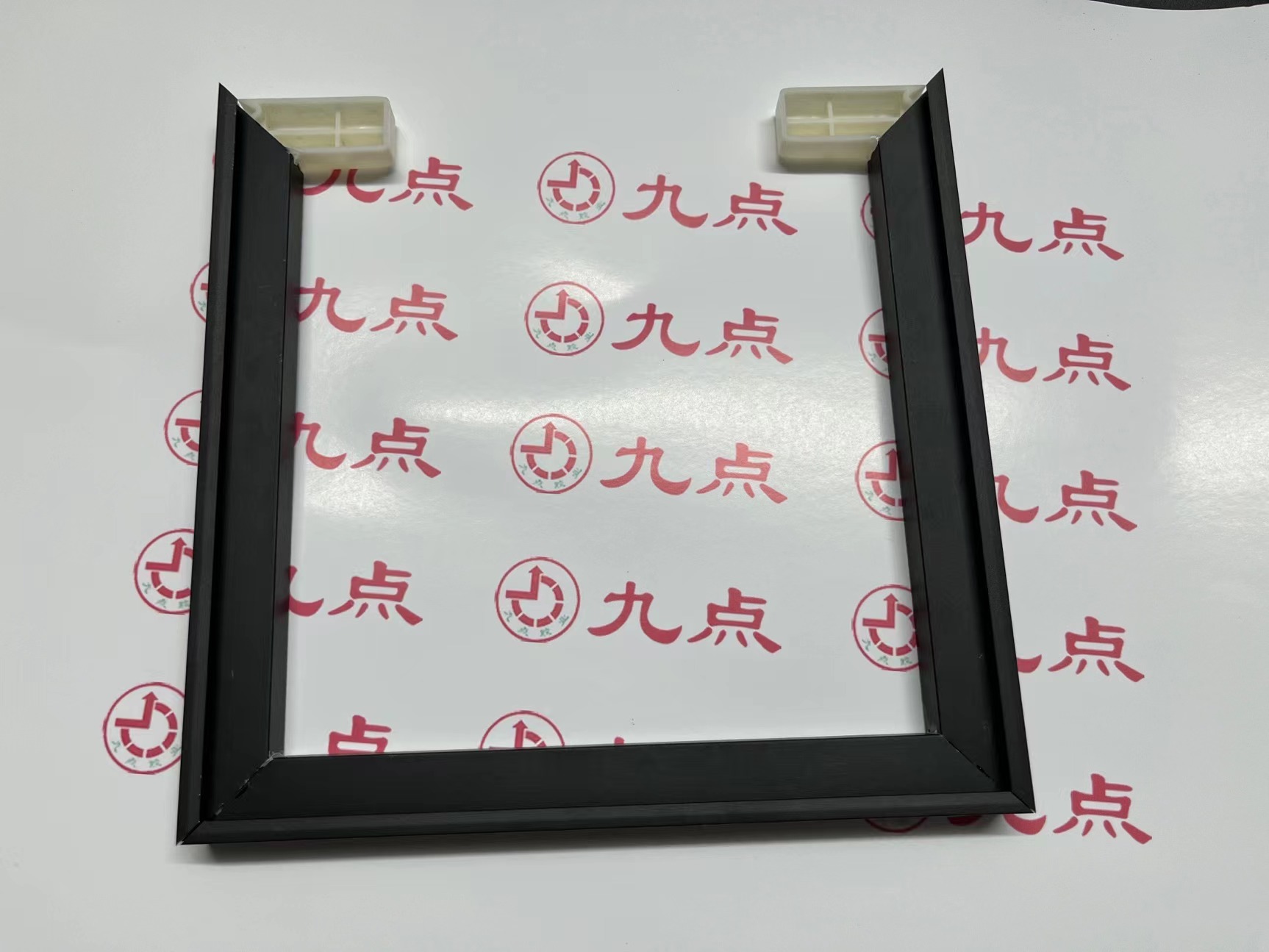 ABS粘鋁合金用什么膠水？九點(diǎn)ABS粘鋁合金專用膠水廠家直銷